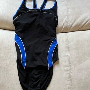 Speedo Swimwear with Vibrant Blue Accents